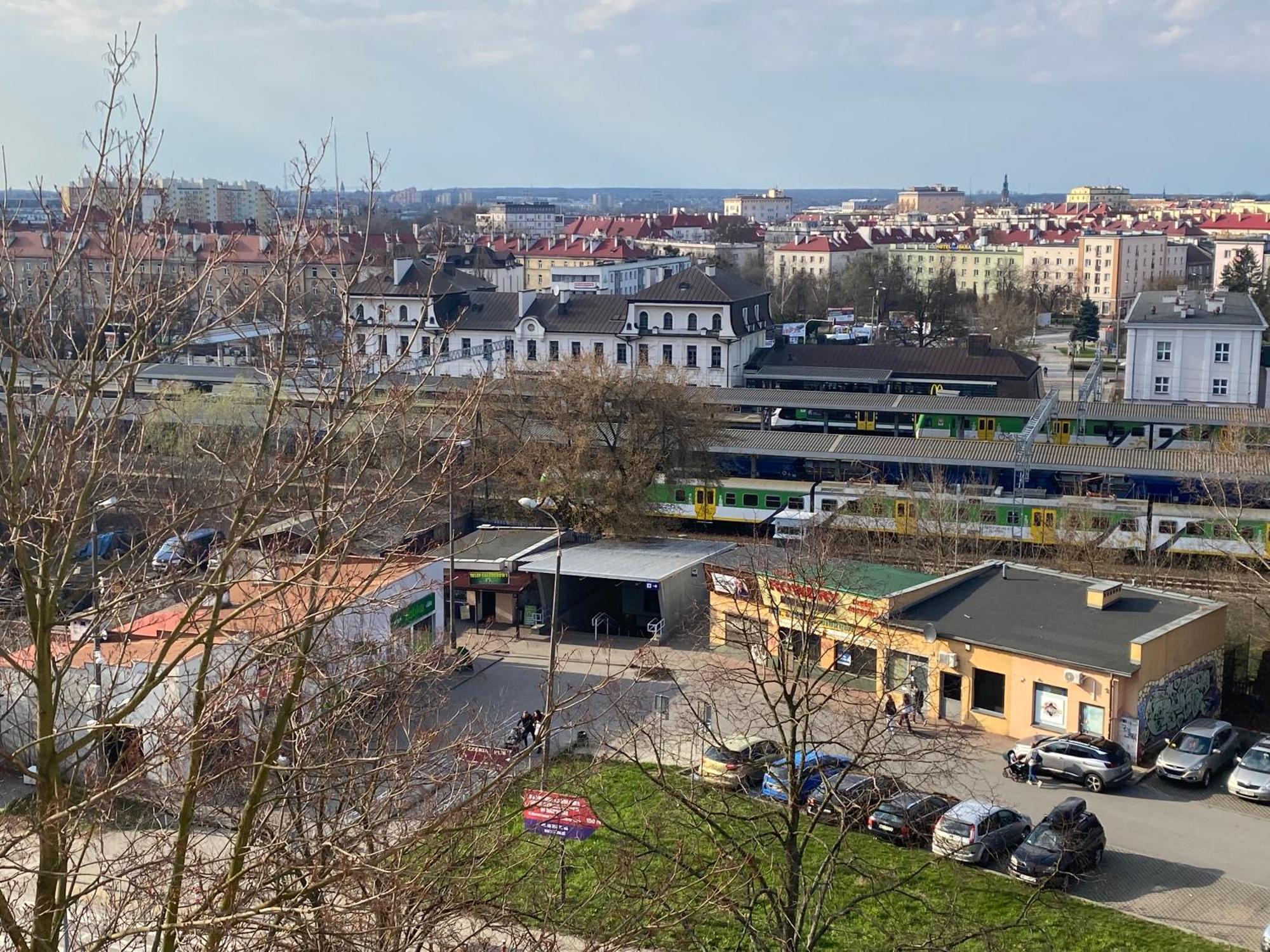 Mieszkanie Blisko Dworca Pkp Apartment Radom Exterior photo